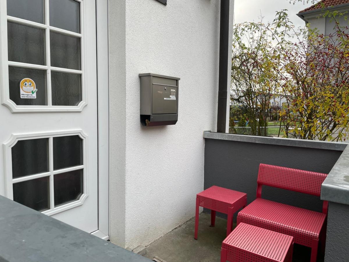 אוקסנפורט Altstadt Naehe 7 Min Fussweg Ueber Alte Maibruecke Zu Pension Mit Balkon & Garten, Ideal For Long Stay, Relocation מראה חיצוני תמונה